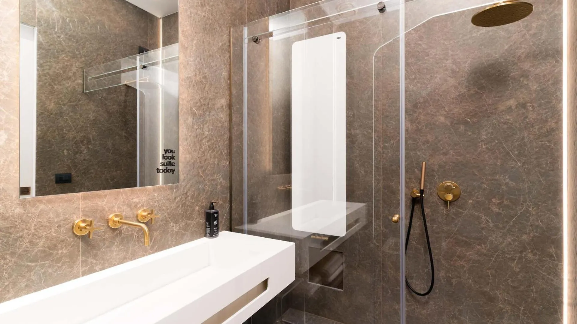 Limehome Lecce Palazzo Bn