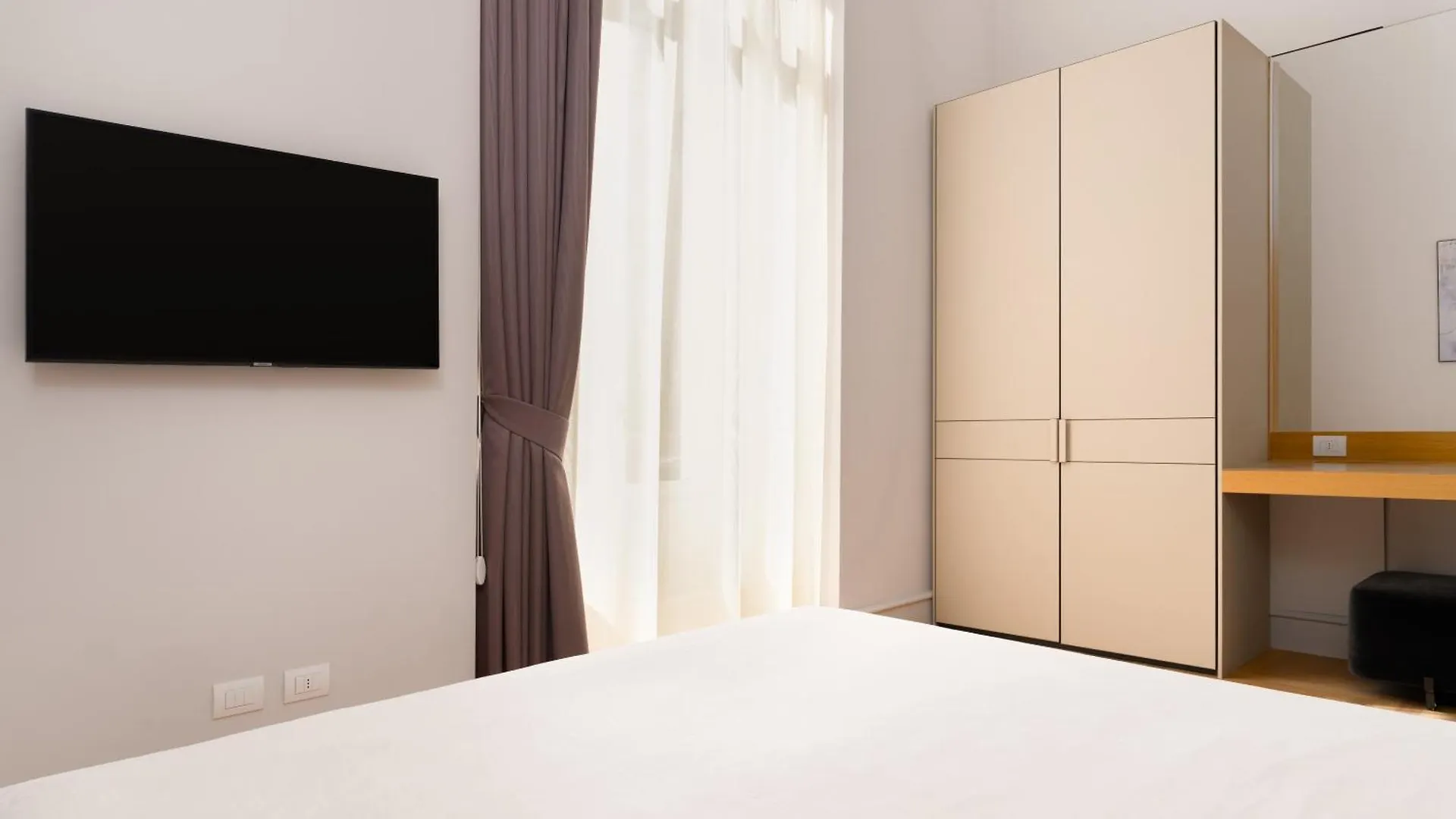 Limehome Lecce Palazzo Bn 0*,