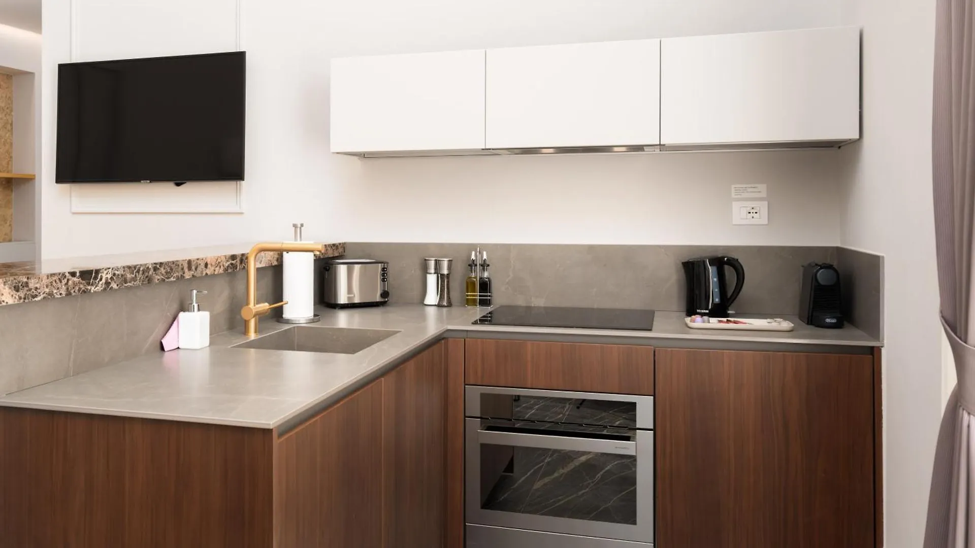 Limehome Lecce Palazzo Bn Lägenhet